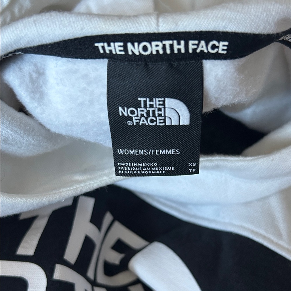 The North Face Black and White Hoodie - Picture 4 of 4